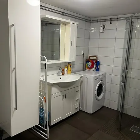 Apartamento John & Ruby Basement Bodø